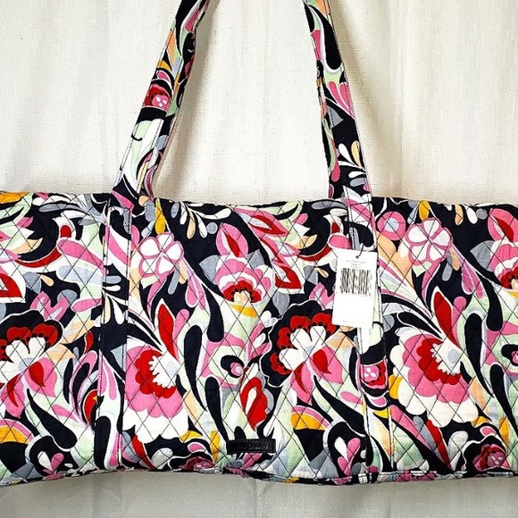 Vera Bradley Handbags - ‼️FIRM‼️ NWT vera bradley large duffel mod paisley